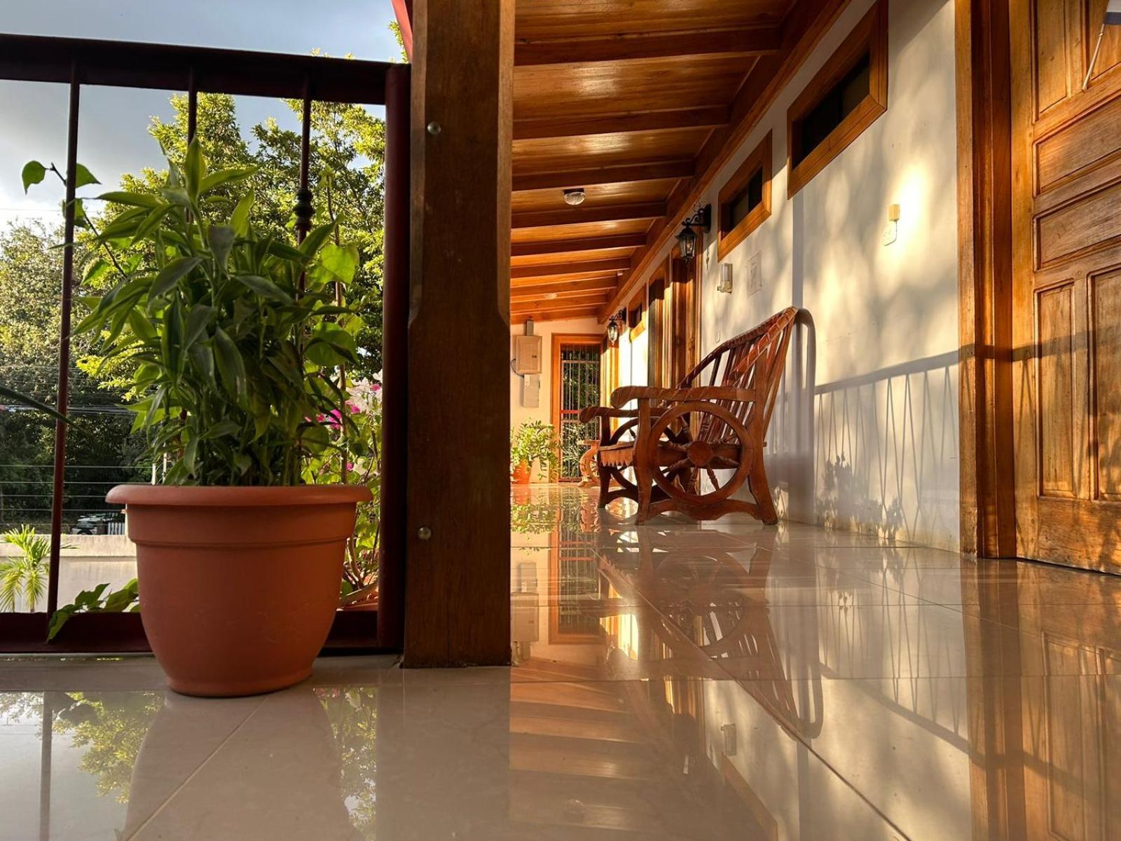 Hotel Javy Liberia Exterior foto